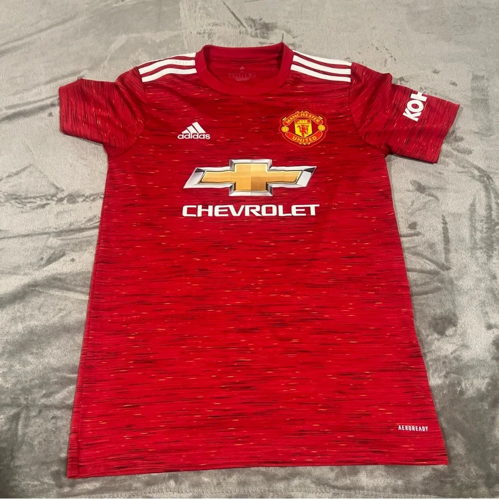Chevrolet‎ MANCHESTER UNITED Adidas Soccer Sz Small Short Sleeve SHIRT/JERSEY